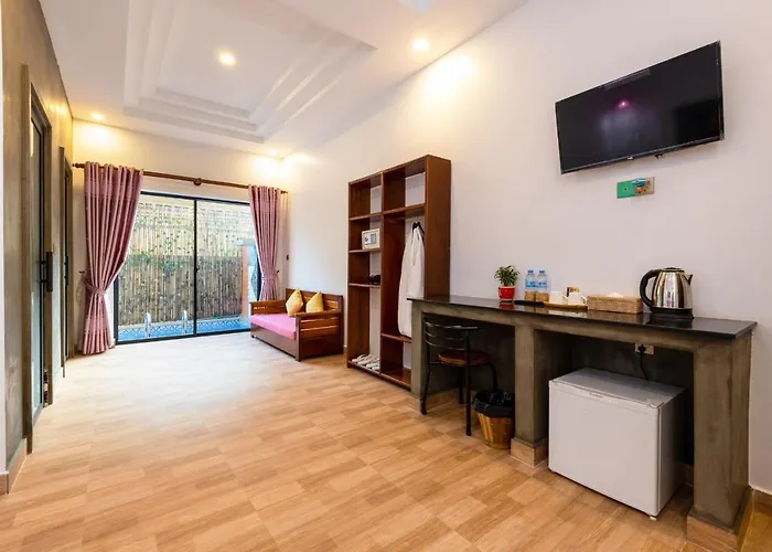 Nina Angkor Nocleg ze śniadaniem 4*
